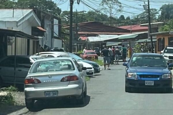 Nicaragüense vinculado a banda criminal fue asesinado frente a centro infantil en Limón, Costa Rica