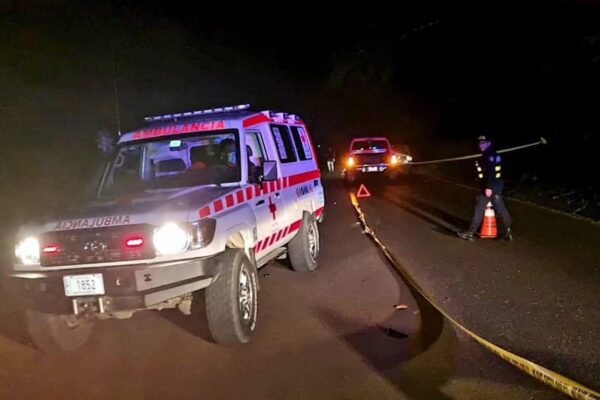 Nicaragüense muere atropellado en el Naranjo, Costa Rica