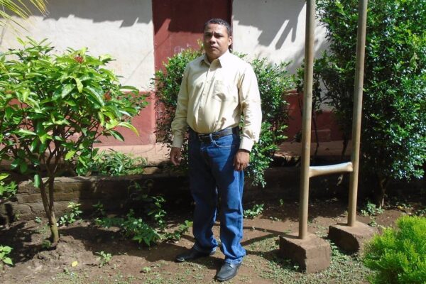 Trabajador municipal muere arrastrado por la crecida de un río en León